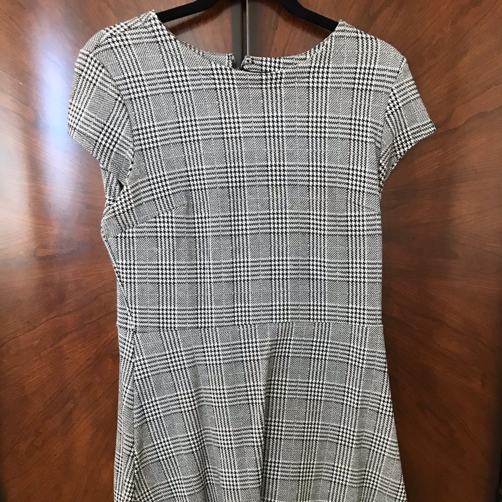Gap fit and flare knit dress